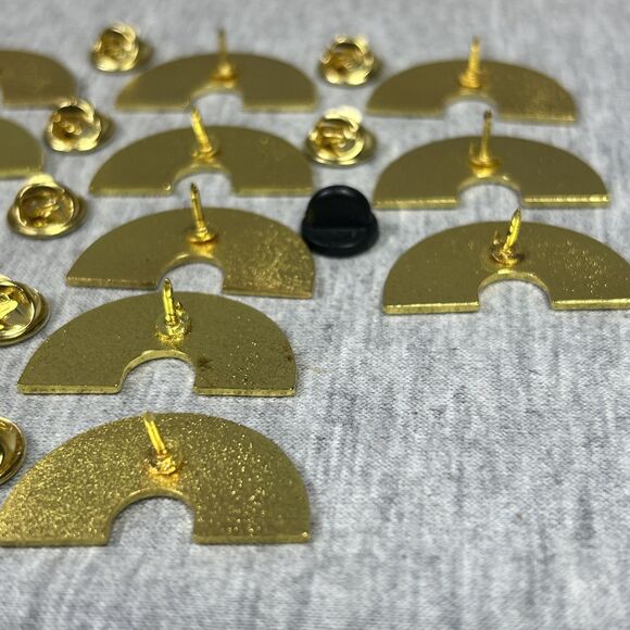 18 Classic Rainbow With Traditional Colors Enamel Novelty Lapel Pins - Picture 11 of 11